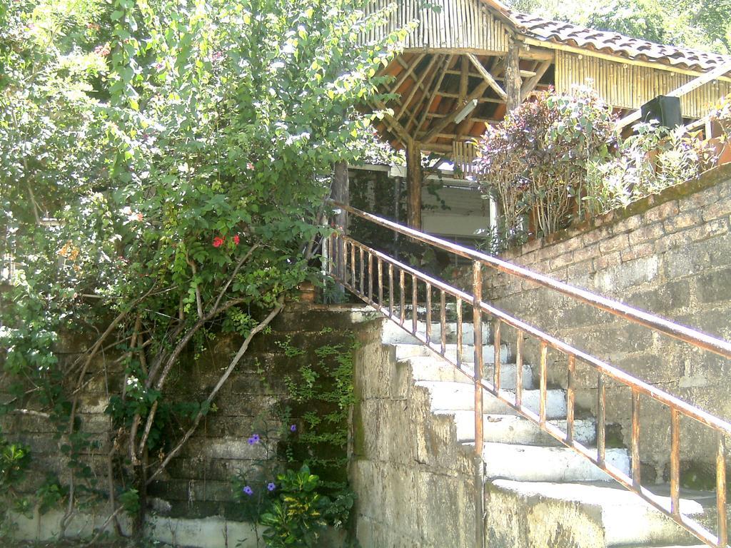 Hostel Tadeo San Juan Del Sur Exterior photo