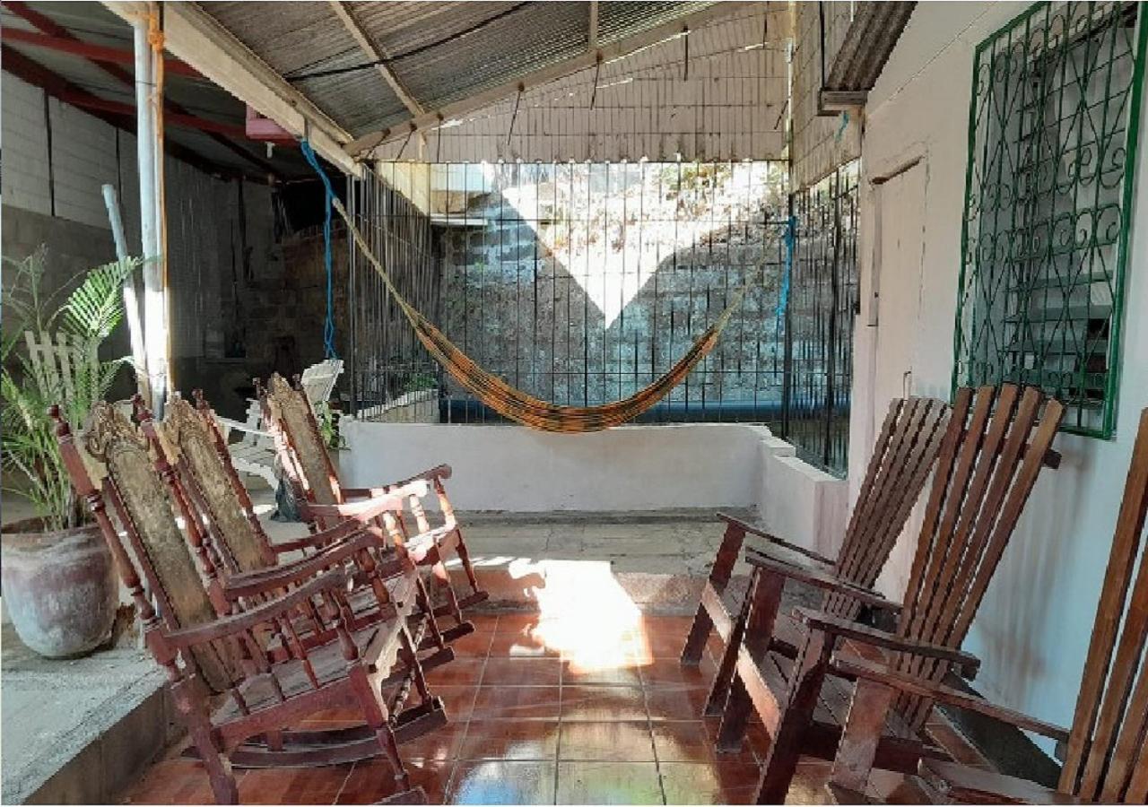 Hostel Tadeo San Juan Del Sur Exterior photo